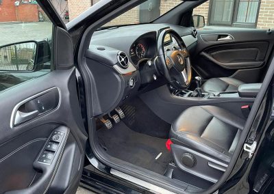 Comprar MERCEDES CLASE B 180CDI SPORT 2014 Diesel segunda mano, foto 11 - Coches de segunda mano en Burgos