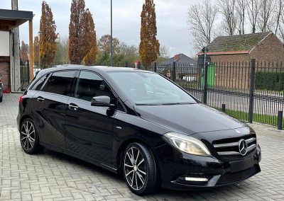 Comprar MERCEDES CLASE B 180CDI SPORT 2014 Diesel segunda mano, foto 12 - Coches de segunda mano en Burgos