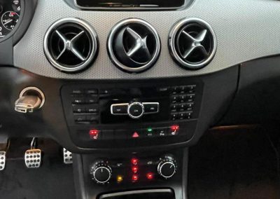 Comprar MERCEDES CLASE B 180CDI SPORT 2014 Diesel segunda mano, foto 14 - Coches de segunda mano en Burgos